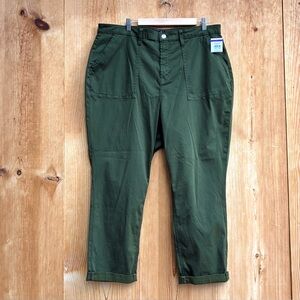 Jen7 NWT Green Easy Joggers Sz 18